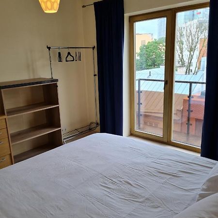 Cozy One Bedroom Apartment In City Center Talin Exterior foto